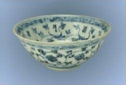Chinese Porcelain middle Ming bowl